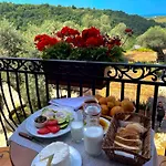 بيت ضيافة Bujtina Ajazi غوليم