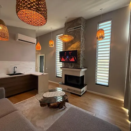 Bujtina Ajazi 4* Golem (Tirana)