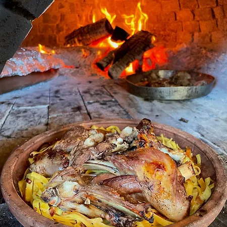 Bujtina Ajazi 4* Golem (Tirana)