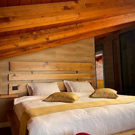 Guest house Bujtina Ajazi