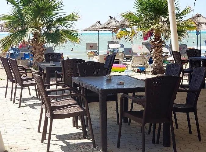 Affittacamere Bujtina Ajazi 4*