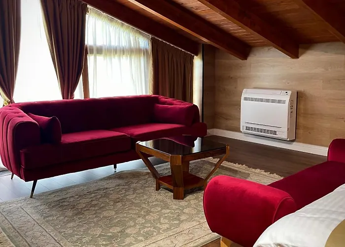 Bujtina Ajazi ゴーレム