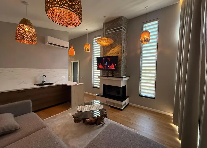 Bujtina Ajazi 4* Golem (Tirana)